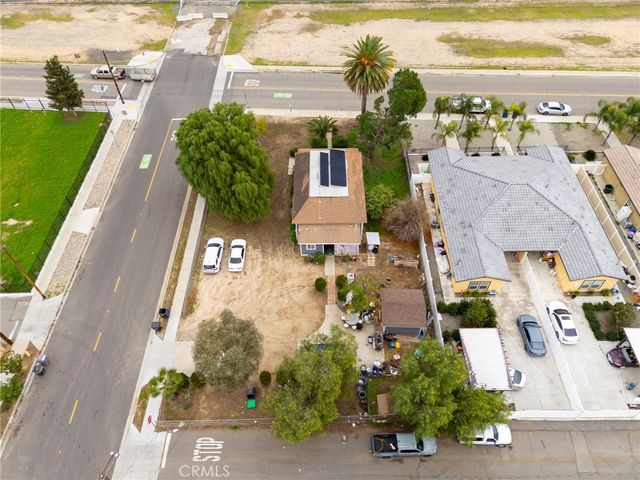 504 S C Street, Perris, CA 92570