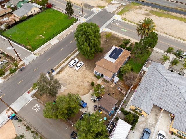 504 S C Street, Perris, CA 92570