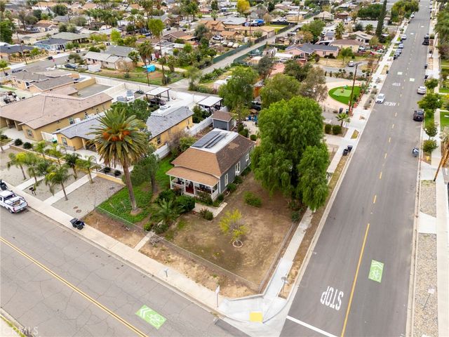 504 S C Street, Perris, CA 92570