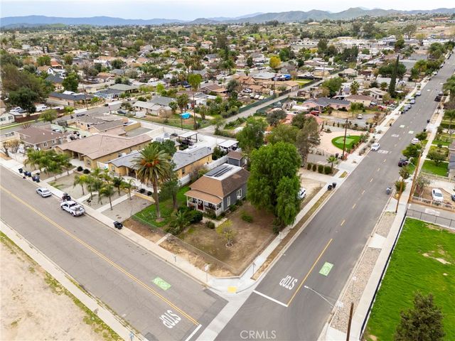 504 S C Street, Perris, CA 92570