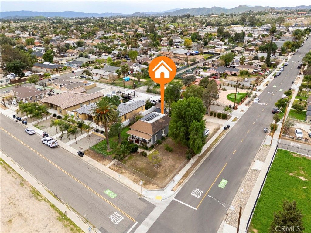 504 S C Street, Perris, CA 92570