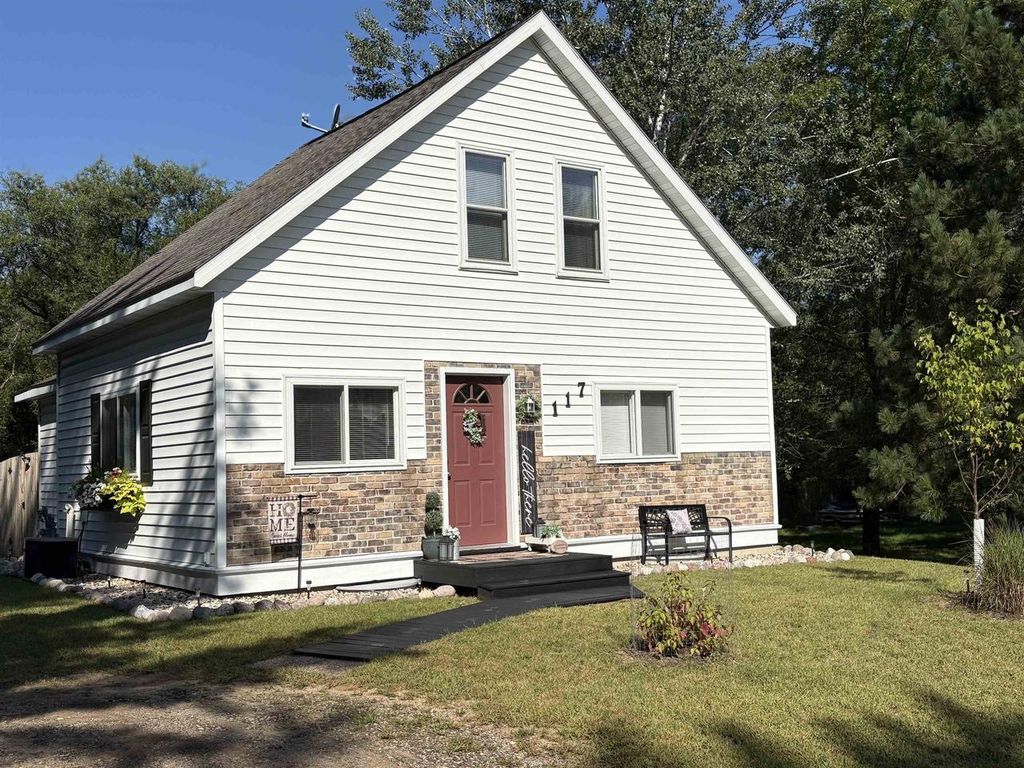 117 N Elm Street, Adams, WI 53910