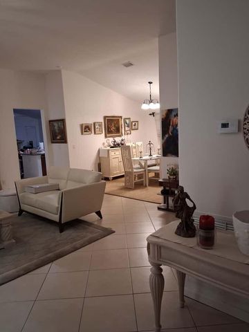 1325 SW California Boulevard, Port St Lucie, FL 34953