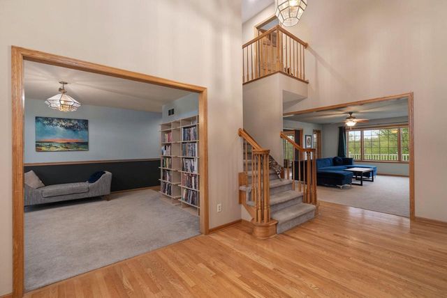 5 Shady Willow Road, Brooklyn, WI 53521