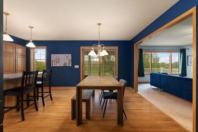5 Shady Willow Road, Brooklyn, WI 53521