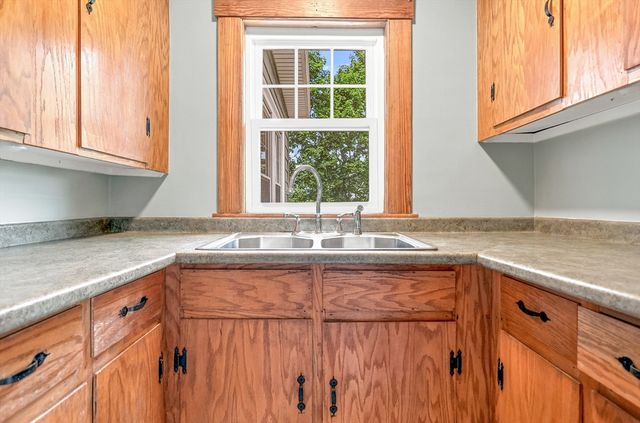 159 Olive Ave, Lawrence, MA 01841