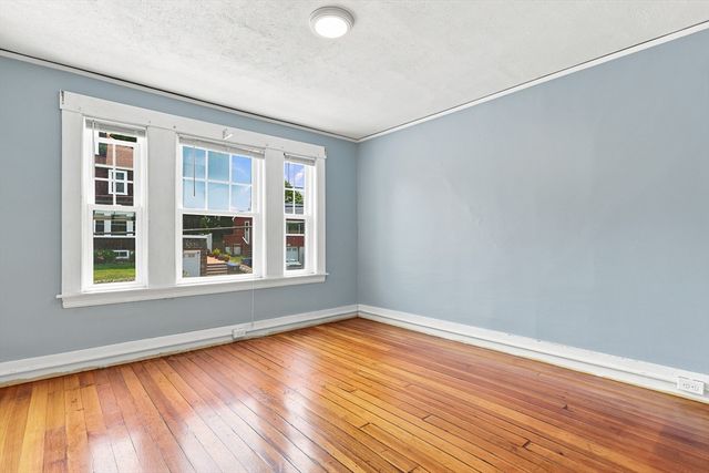 159 Olive Ave, Lawrence, MA 01841