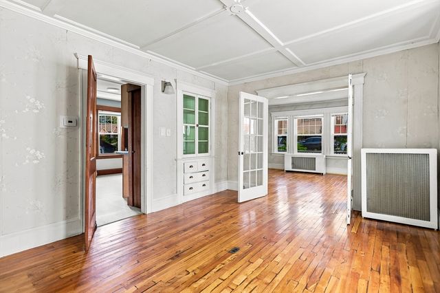 159 Olive Ave, Lawrence, MA 01841