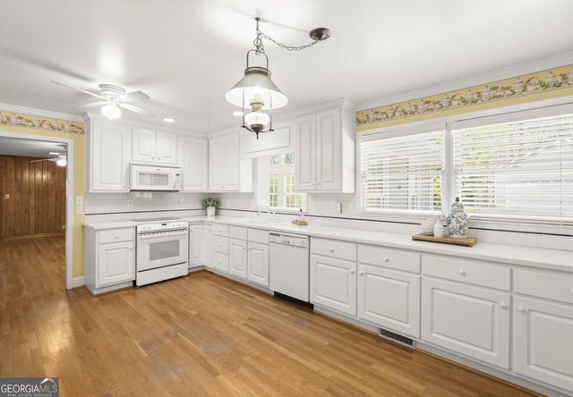 1576 Rainier Falls Drive NE, Atlanta, GA 30329