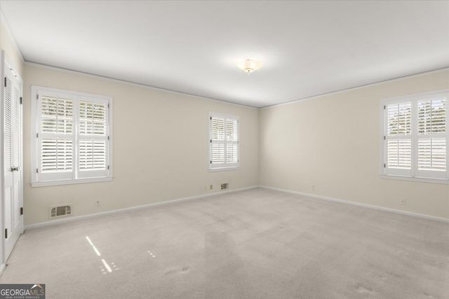 1576 Rainier Falls Drive NE, Atlanta, GA 30329