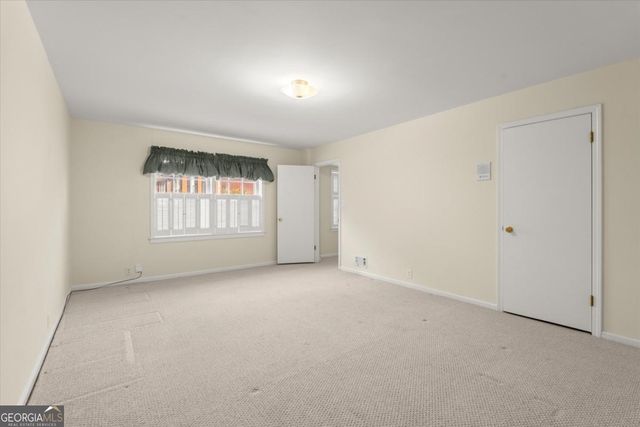 1576 Rainier Falls Drive NE, Atlanta, GA 30329