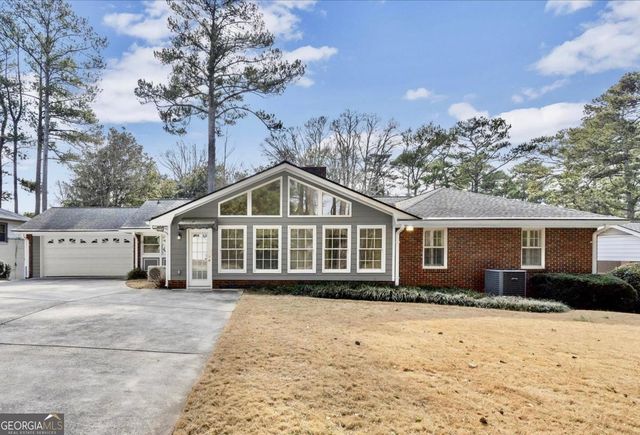 1576 Rainier Falls Drive NE, Atlanta, GA 30329