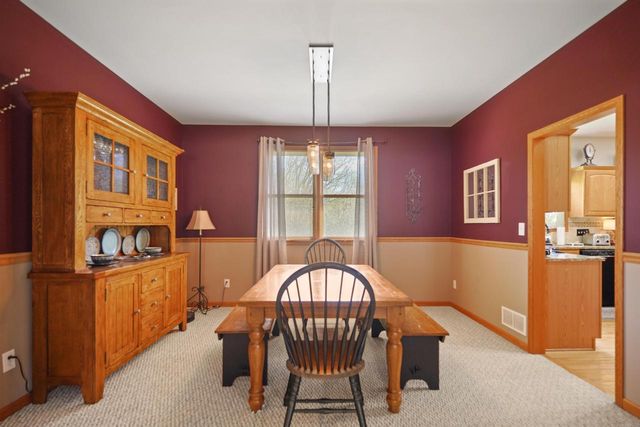 12135 32nd AVENUE, Pleasant Prairie, WI 53158