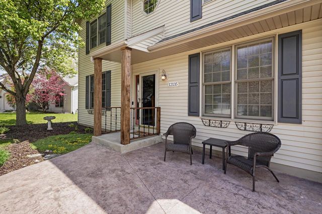 12135 32nd AVENUE, Pleasant Prairie, WI 53158