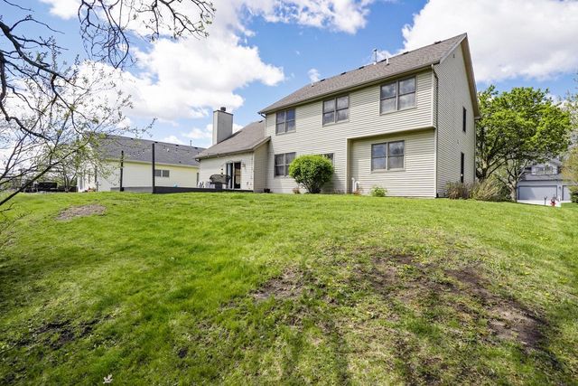 12135 32nd AVENUE, Pleasant Prairie, WI 53158