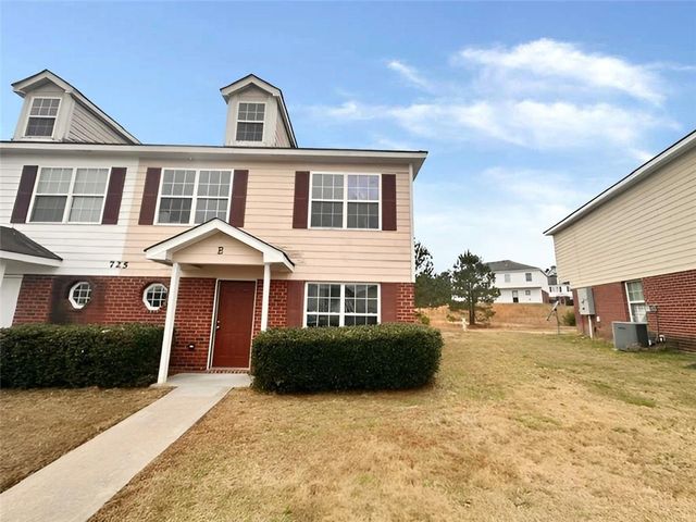 725 Wheel House Lane B, Monroe, GA 30655
