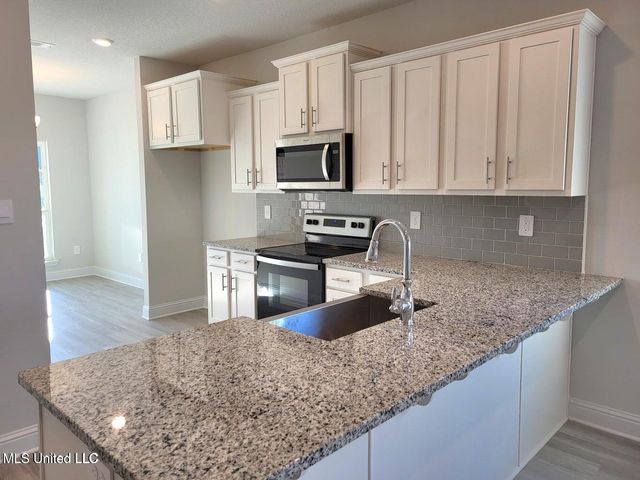 9506 Mossy Road, Biloxi, MS 39532