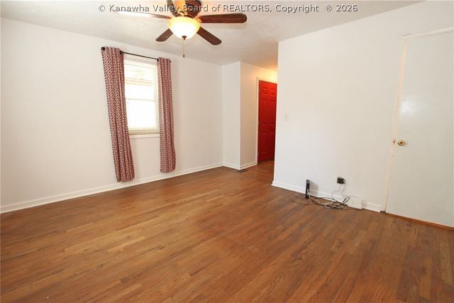 11438 Coal River Road, St Albans, WV 25177
