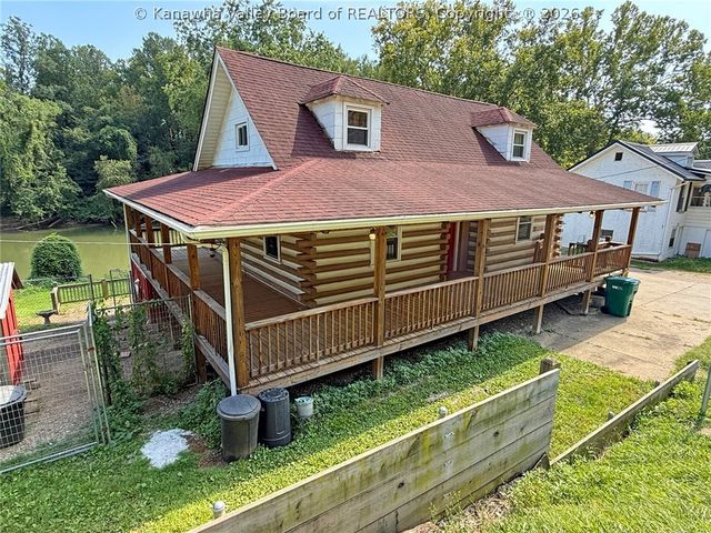 11438 Coal River Road, St Albans, WV 25177