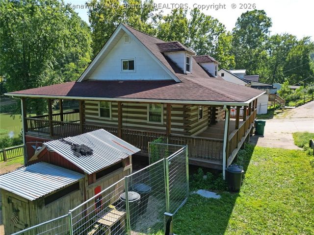 11438 Coal River Road, St Albans, WV 25177