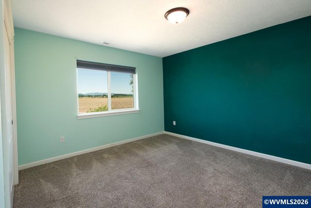 2000 NE Summit Dr, Albany, OR 97321