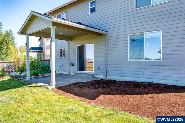 2000 NE Summit Dr, Albany, OR 97321