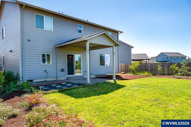 2000 NE Summit Dr, Albany, OR 97321