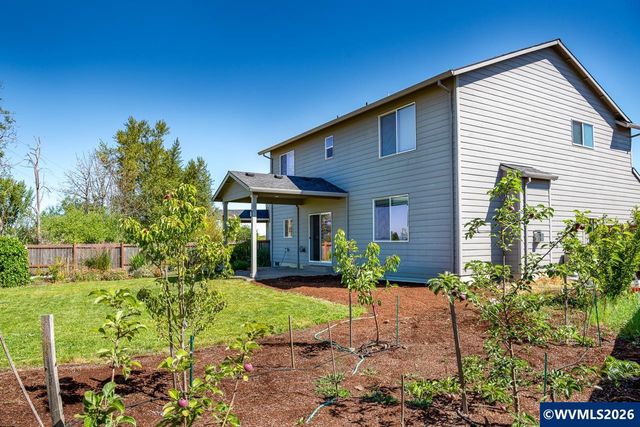 2000 NE Summit Dr, Albany, OR 97321