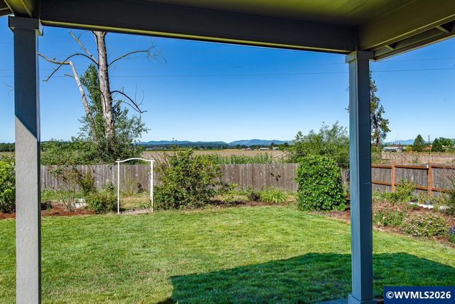 2000 NE Summit Dr, Albany, OR 97321