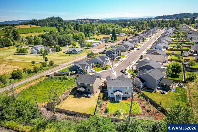 2000 NE Summit Dr, Albany, OR 97321