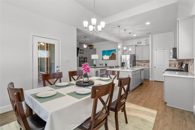 4831 Dove Cove Lane, League City, TX 77573