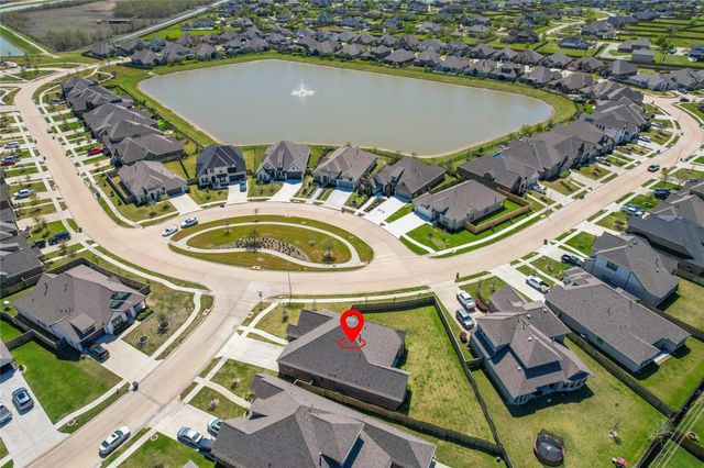 4831 Dove Cove Lane, League City, TX 77573