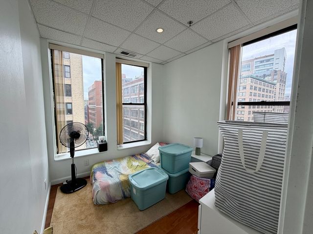72 Kneeland 705, Boston, MA 02111