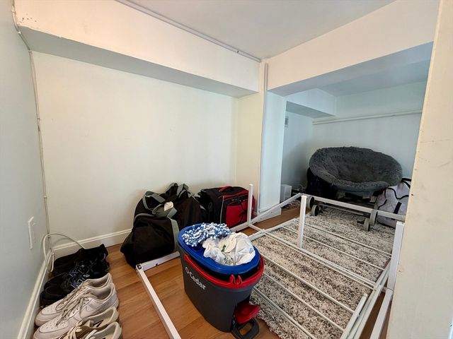 72 Kneeland 705, Boston, MA 02111
