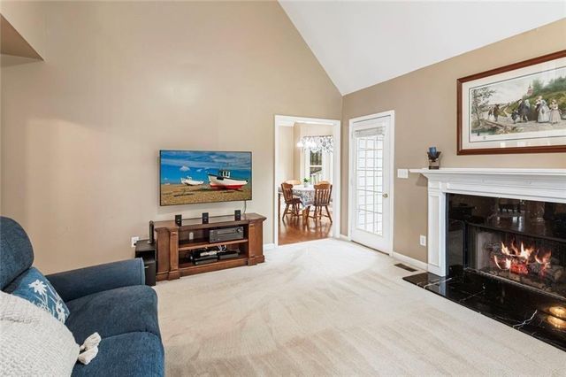 6411 Vicksburg NW Court, Acworth, GA 30101