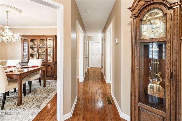 6411 Vicksburg NW Court, Acworth, GA 30101