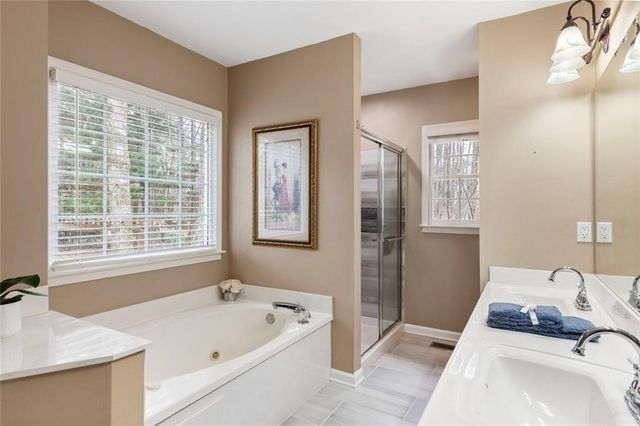 6411 Vicksburg NW Court, Acworth, GA 30101