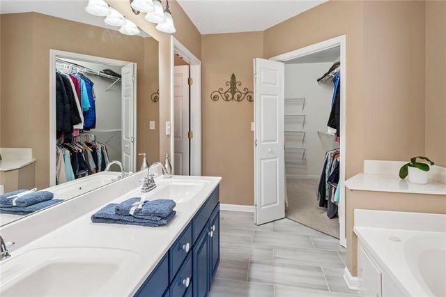 6411 Vicksburg NW Court, Acworth, GA 30101