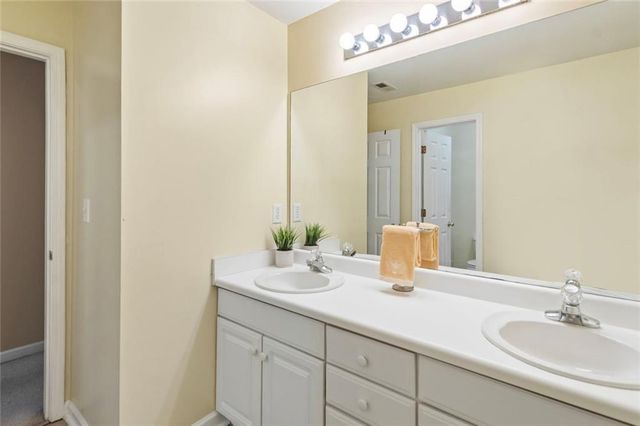 6411 Vicksburg NW Court, Acworth, GA 30101