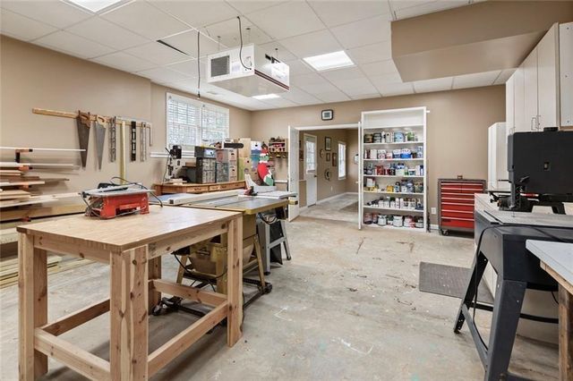 6411 Vicksburg NW Court, Acworth, GA 30101