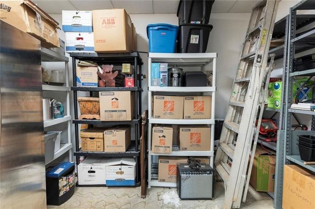 6411 Vicksburg NW Court, Acworth, GA 30101