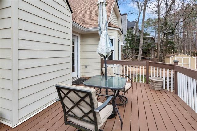 6411 Vicksburg NW Court, Acworth, GA 30101