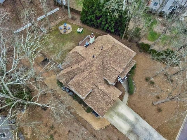 6411 Vicksburg NW Court, Acworth, GA 30101