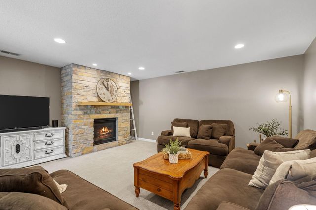 17954 Nixon Court NW, Elk River, MN 55330