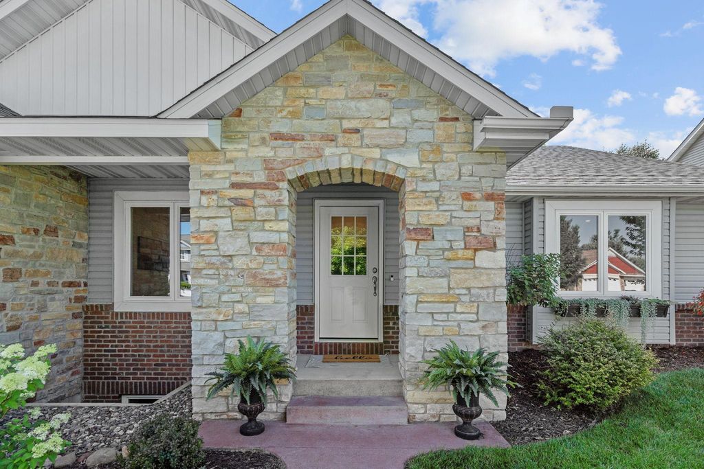 17954 Nixon Court NW, Elk River, MN 55330