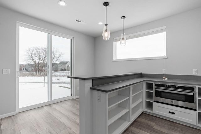 1908 Waterfall Way, Madison, WI 53718