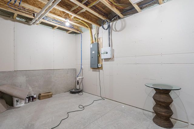 1908 Waterfall Way, Madison, WI 53718