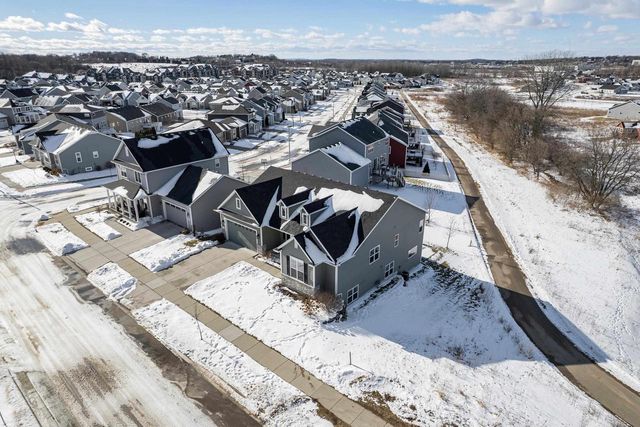 1908 Waterfall Way, Madison, WI 53718