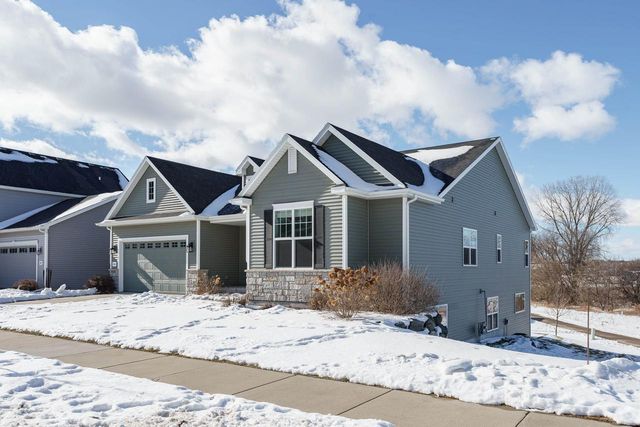 1908 Waterfall Way, Madison, WI 53718