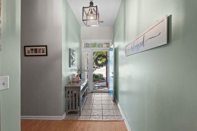 17 Passion Flower Ct., Murrells Inlet, SC 29576